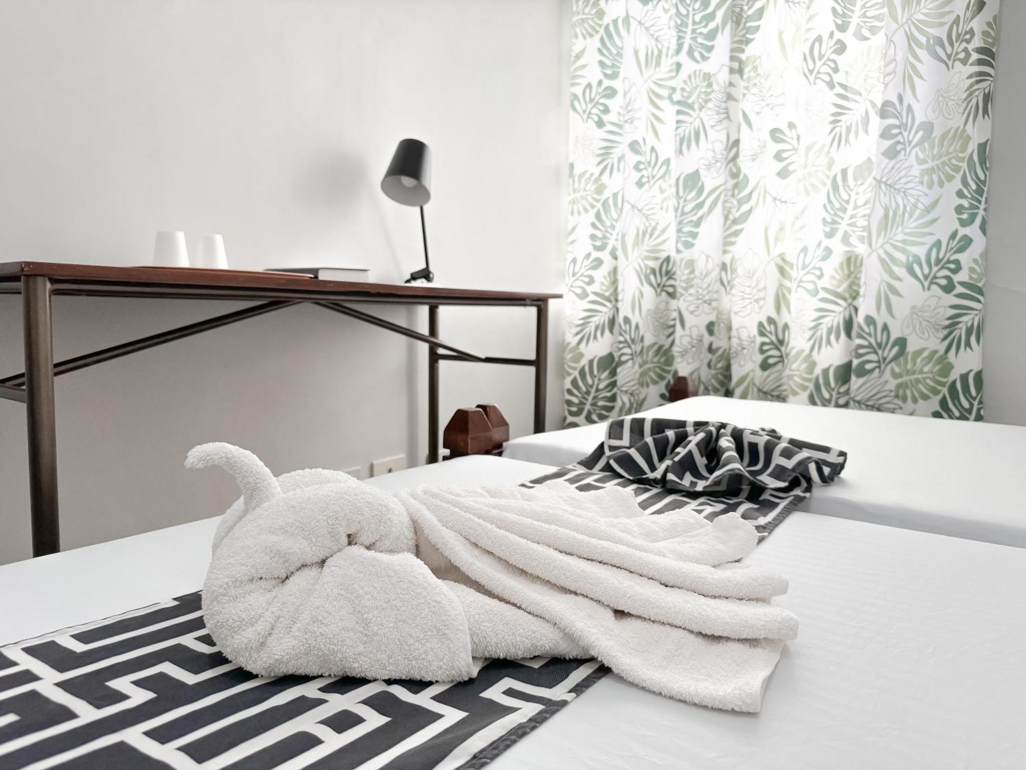 Gplace Hotel Cebu Bagian luar foto