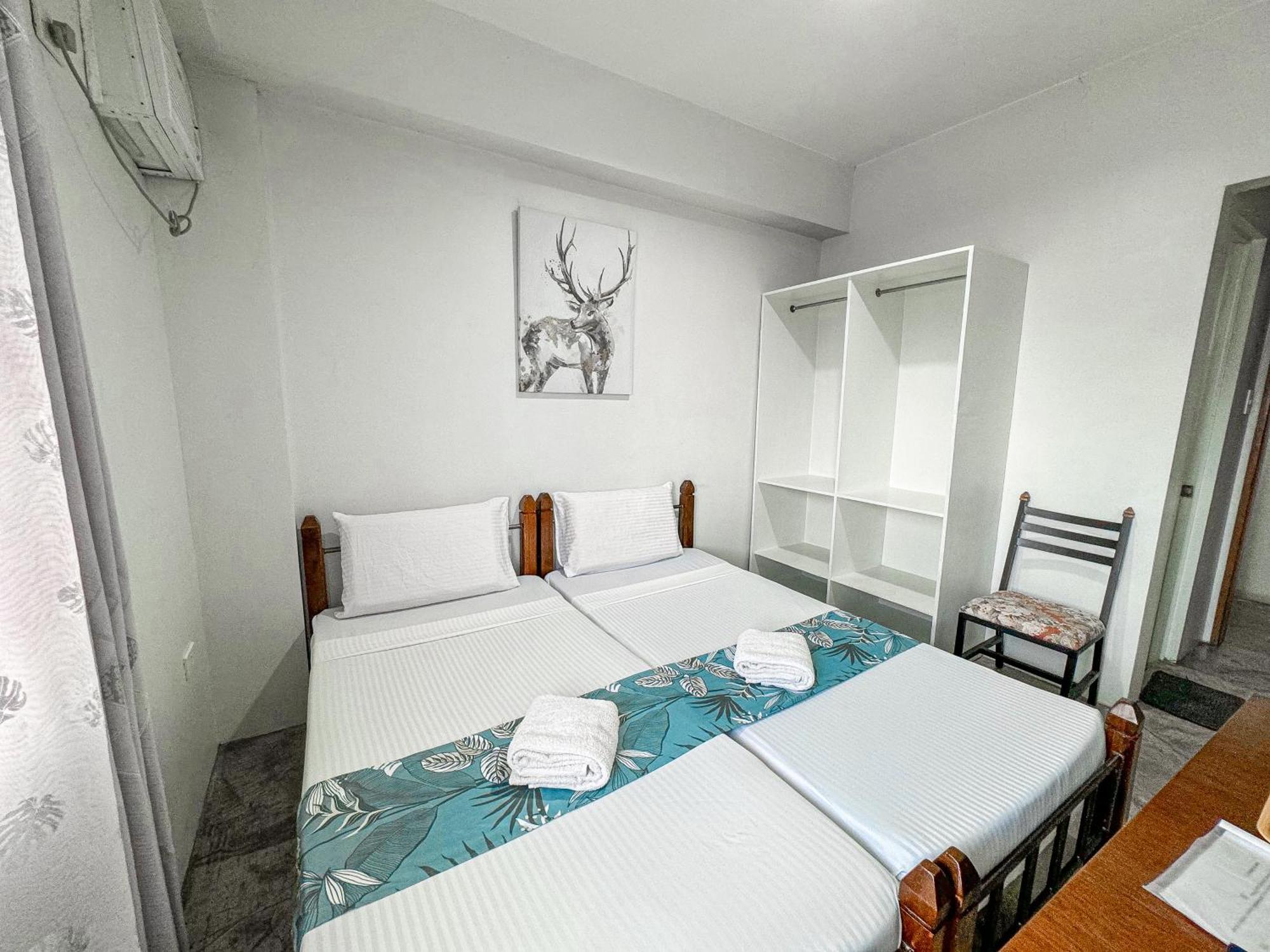 Gplace Hotel Cebu Bagian luar foto