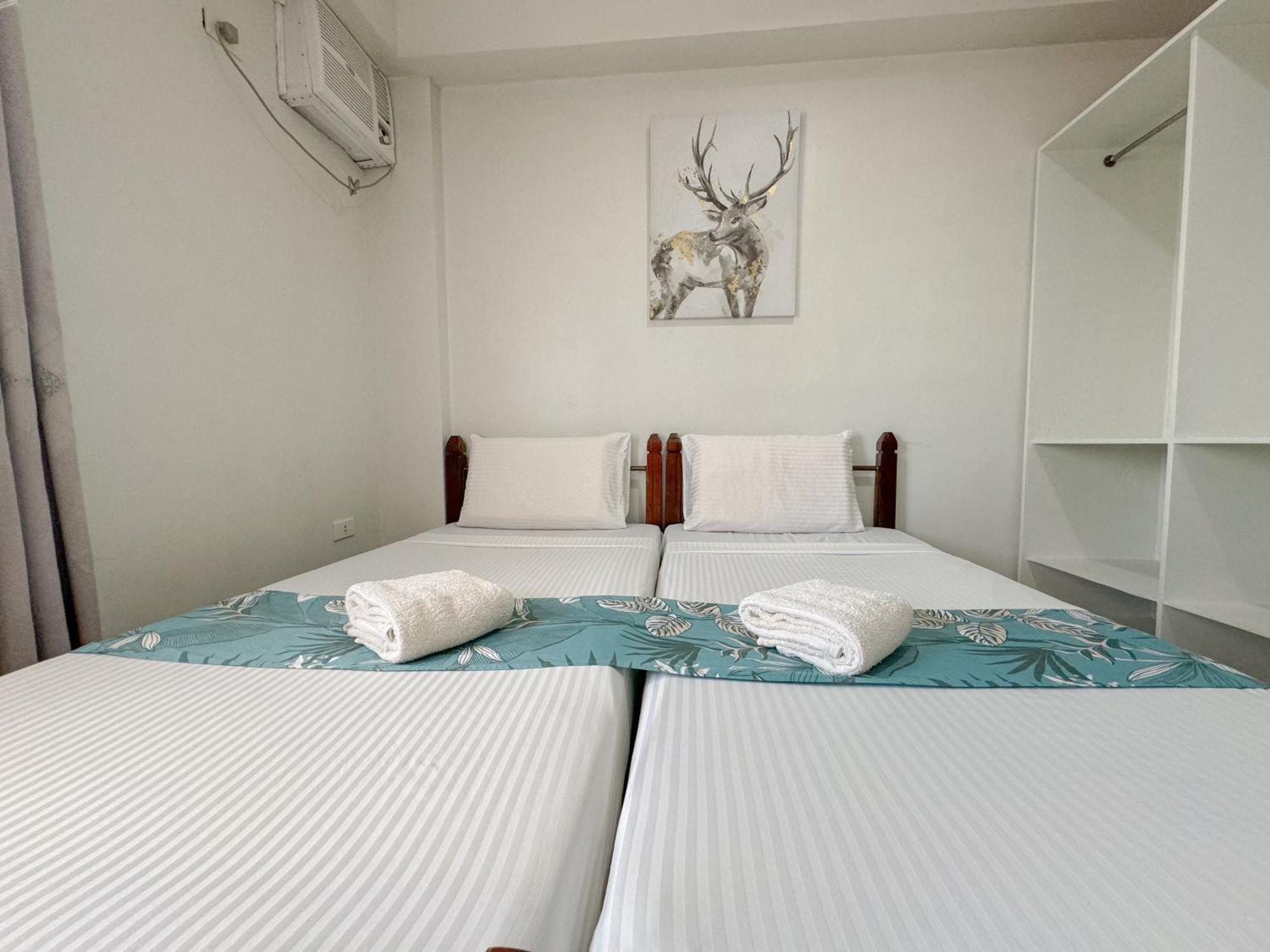 Gplace Hotel Cebu Bagian luar foto